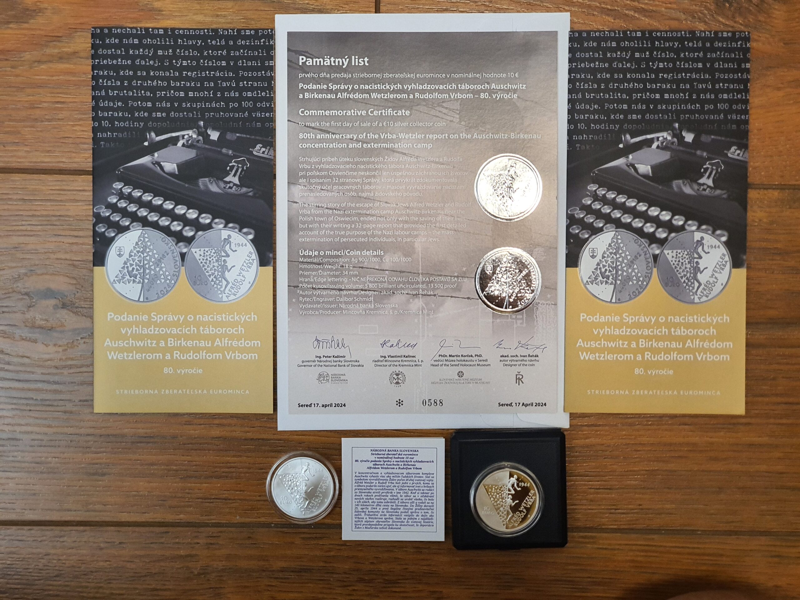 10 Euro - 2024 - Auschwitz a Birkenau - proof + bk + pamätný list – Obrázok 3